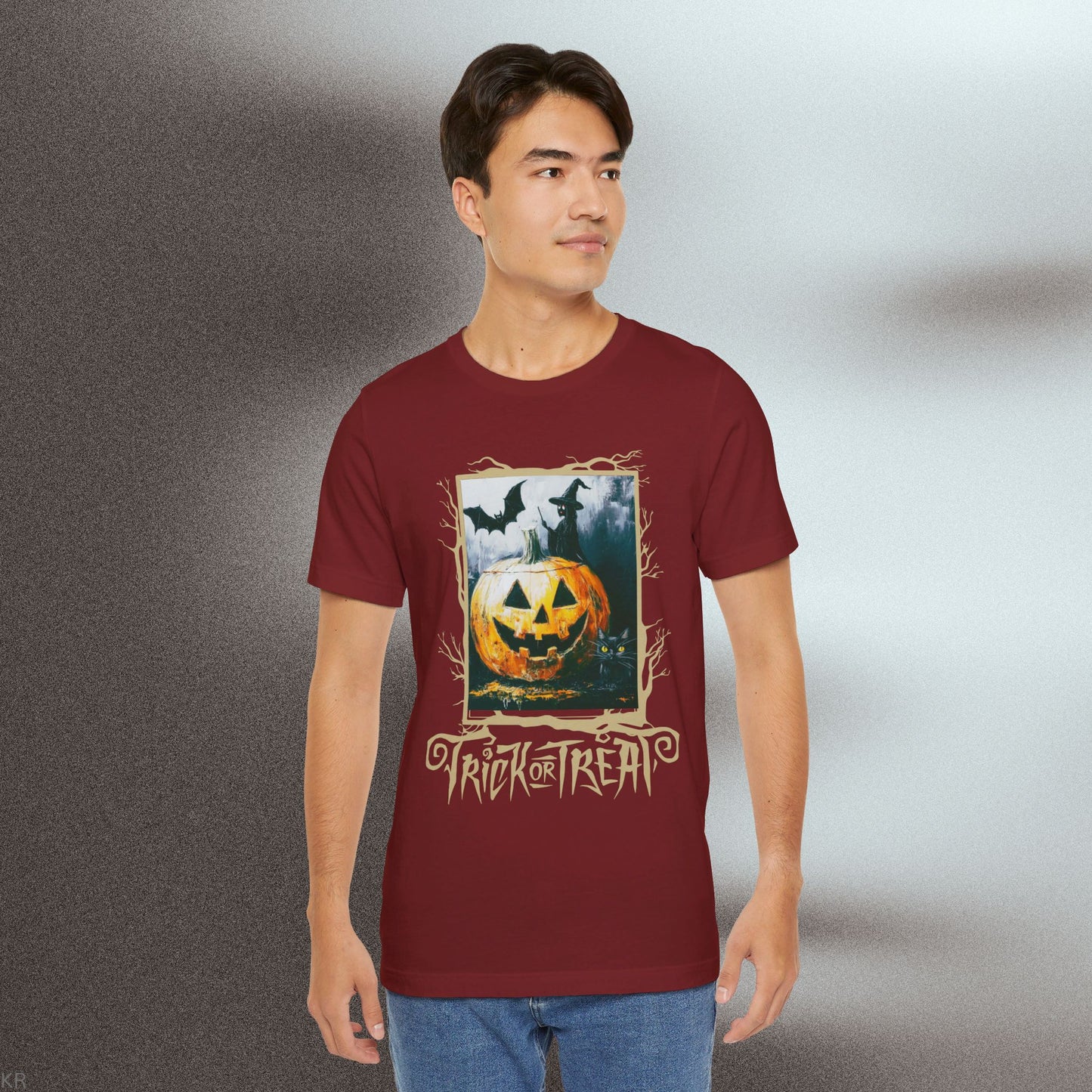 Trick or Treat yo'self to a Jack-o-Lantern Halloween T-shirt