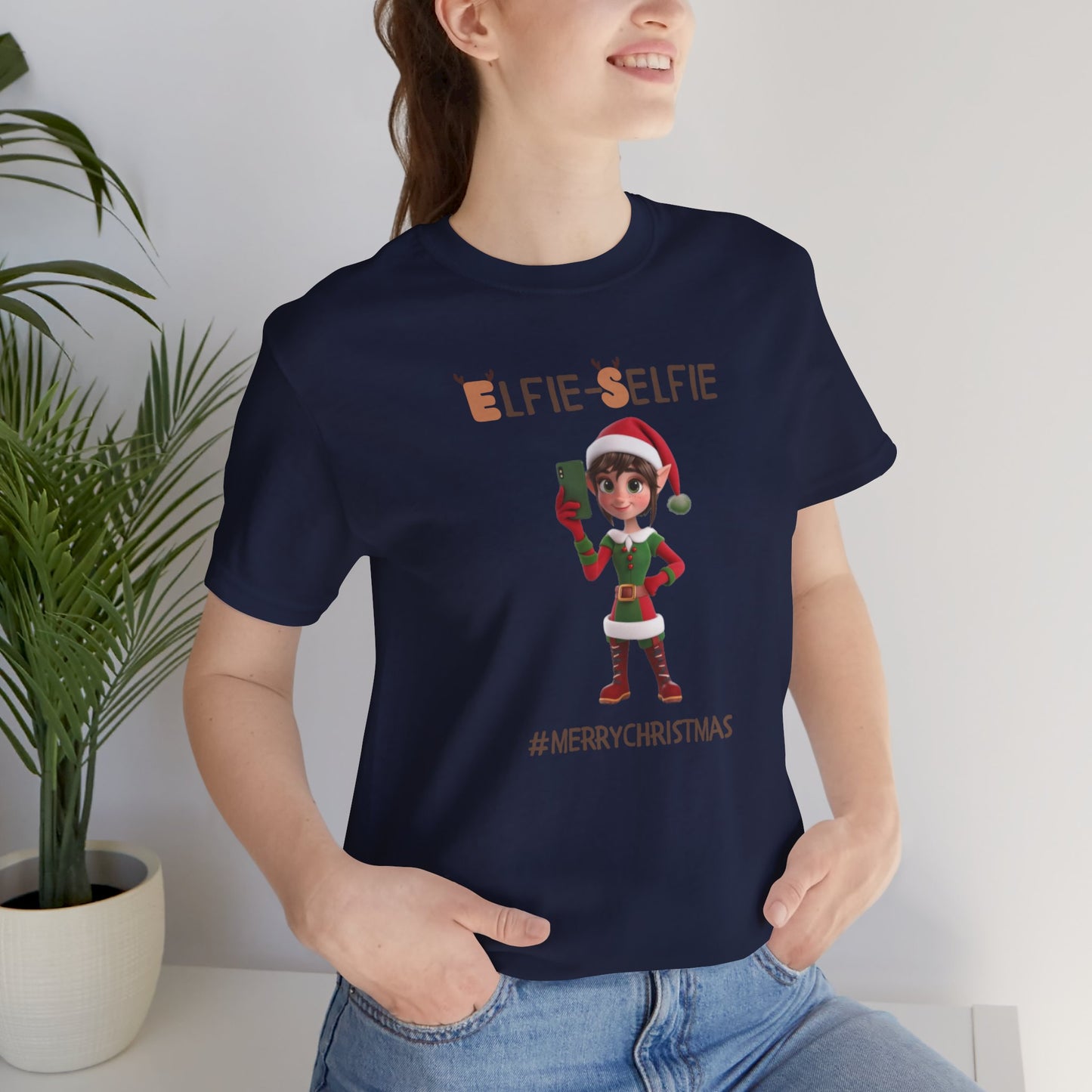 Elfie Selfie - Christmas T-shirt