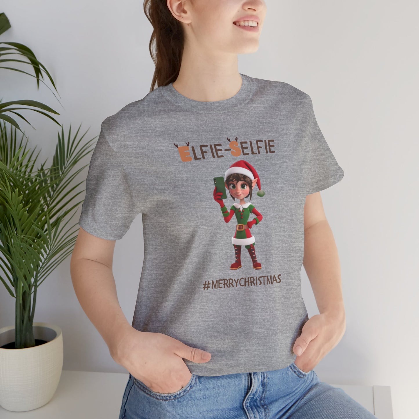 Elfie Selfie - Christmas T-shirt