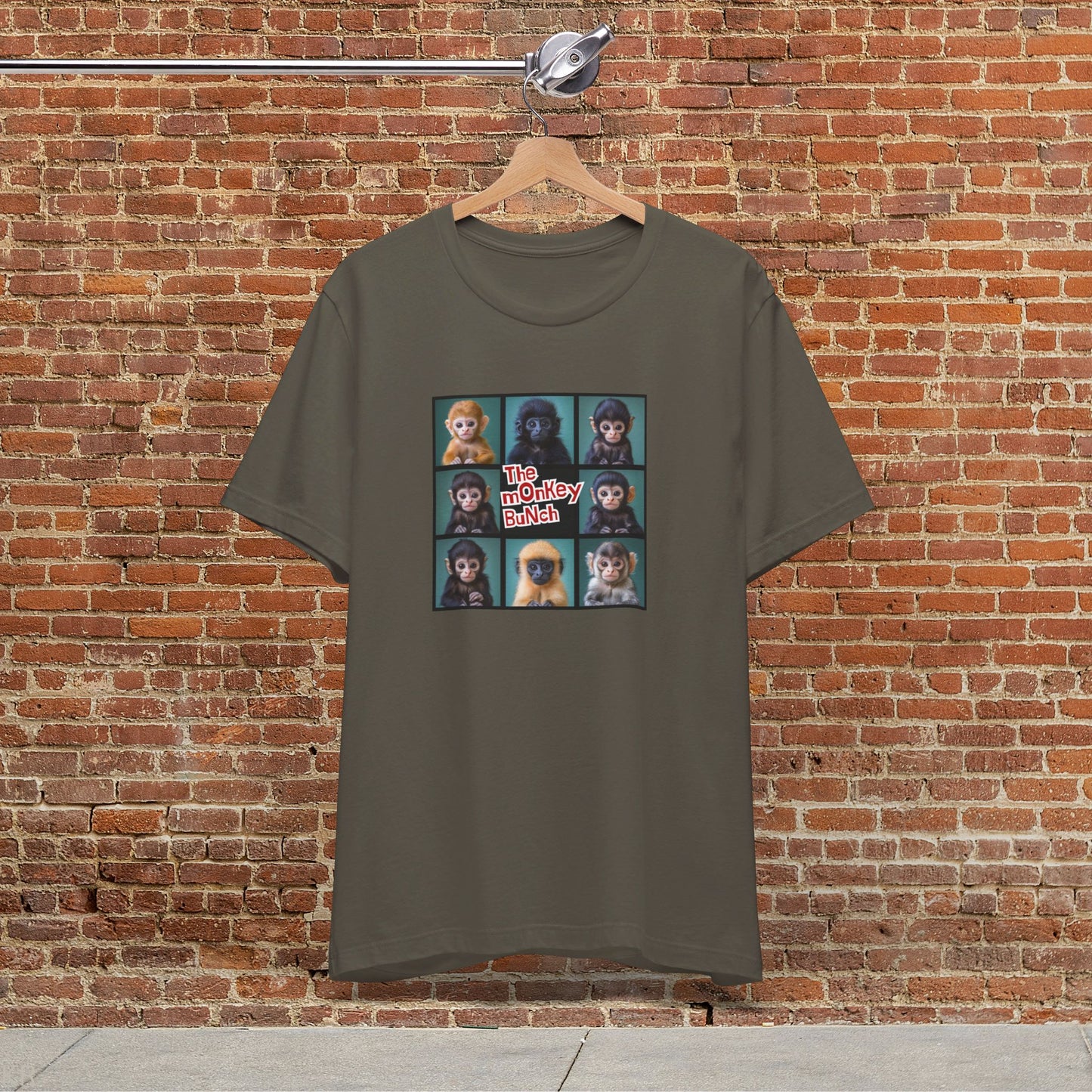 The Monkey Bunch - Retro T-Shirt