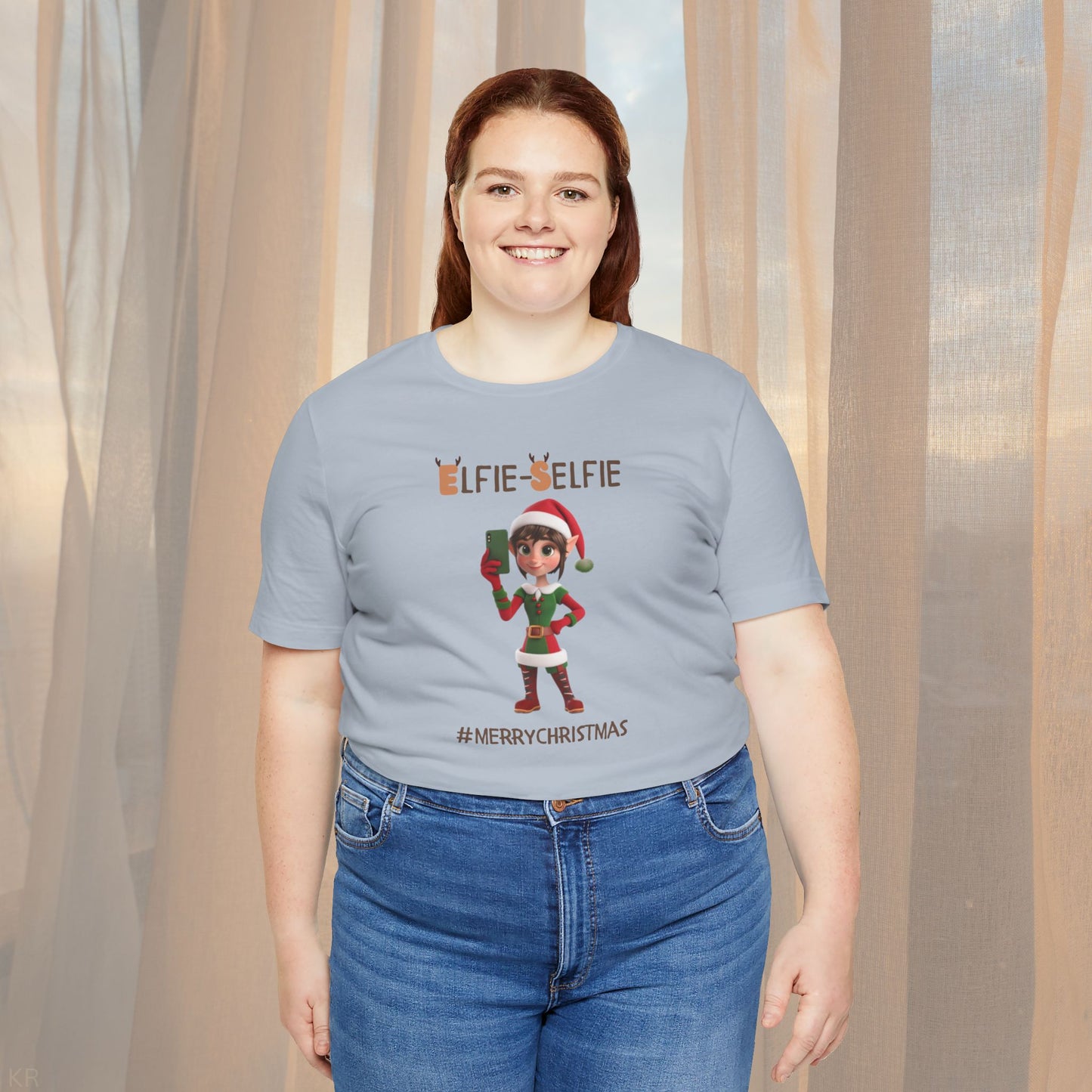 Elfie Selfie - Christmas T-shirt