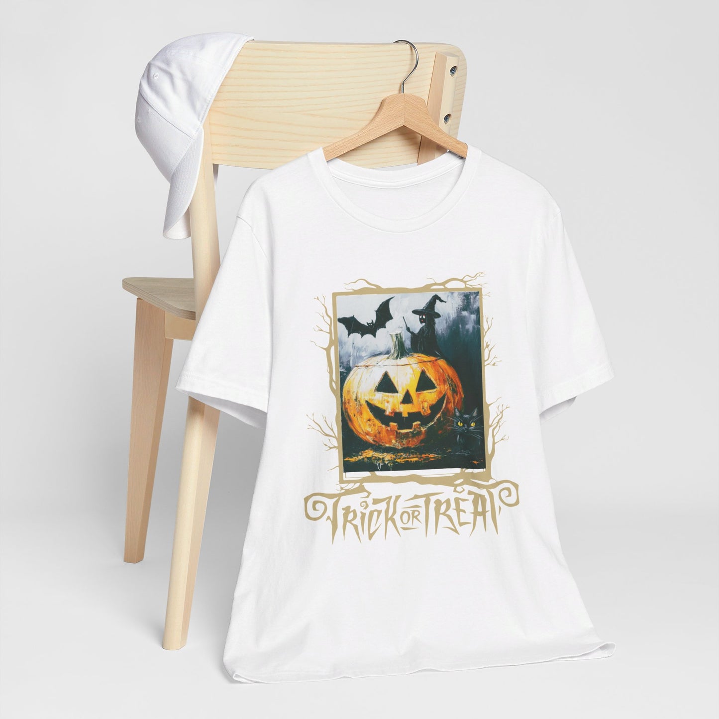 Trick or Treat yo'self to a Jack-o-Lantern Halloween T-shirt