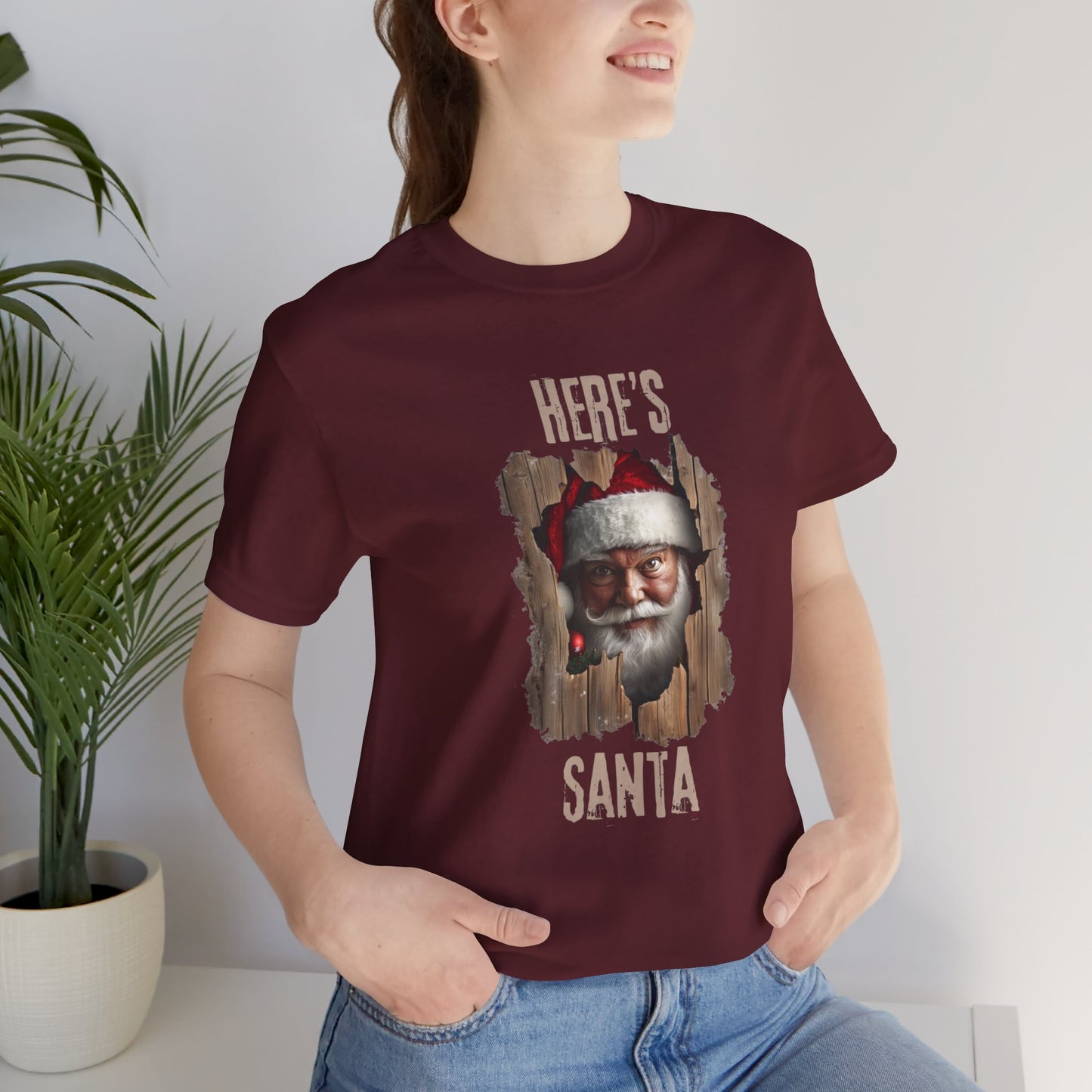 Here's Santa! - Christmas T-shirt