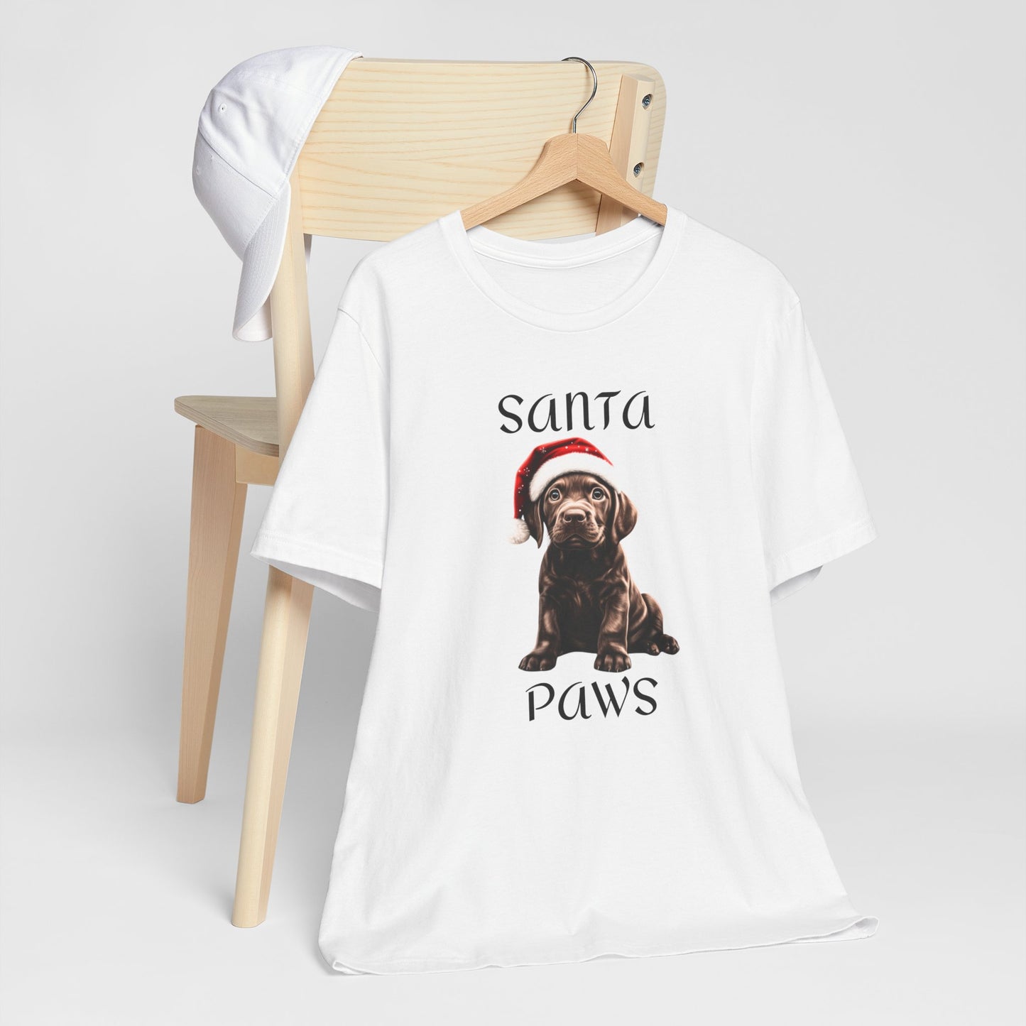 Santa Paws - Chocolate Lab - Christmas T-shirt