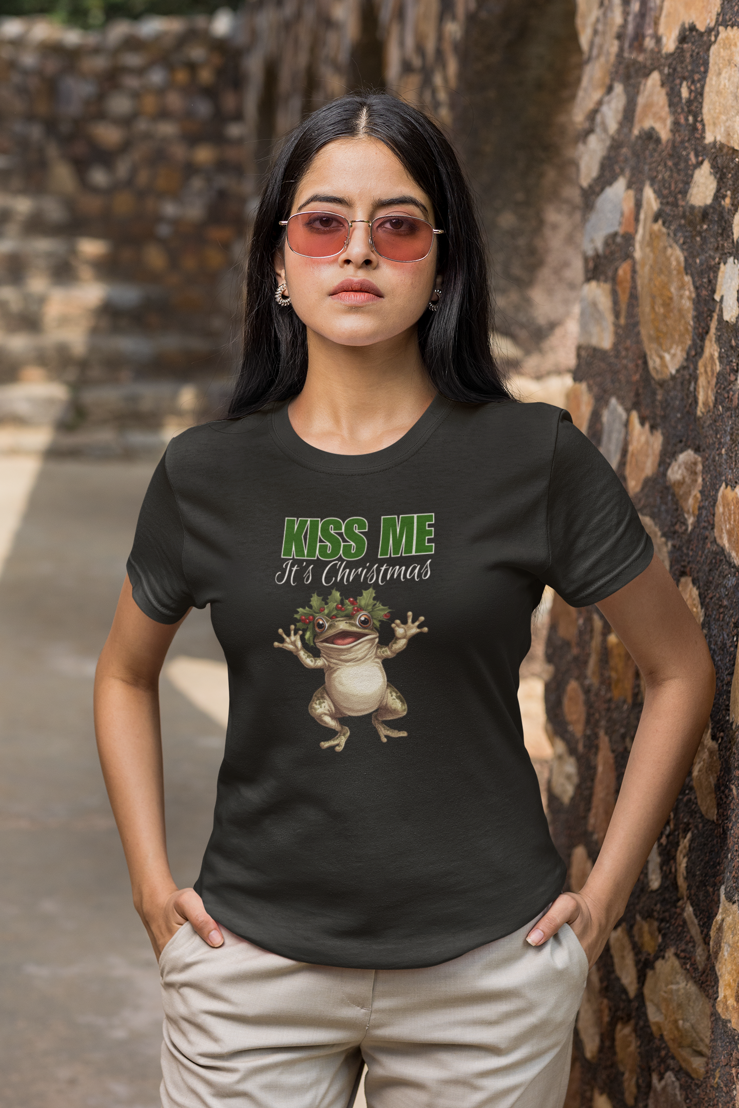 Mistle-Toad - Christmas T-shirt